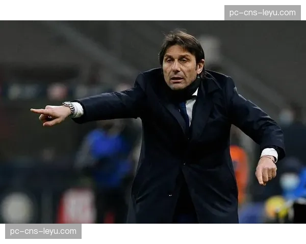 深度复盘：国米三中卫体系如何成功锁死米兰的边路进攻