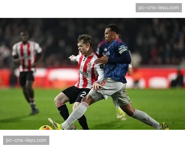 布伦特福德vs埃弗顿：高压快攻与稳守反击的战术对决